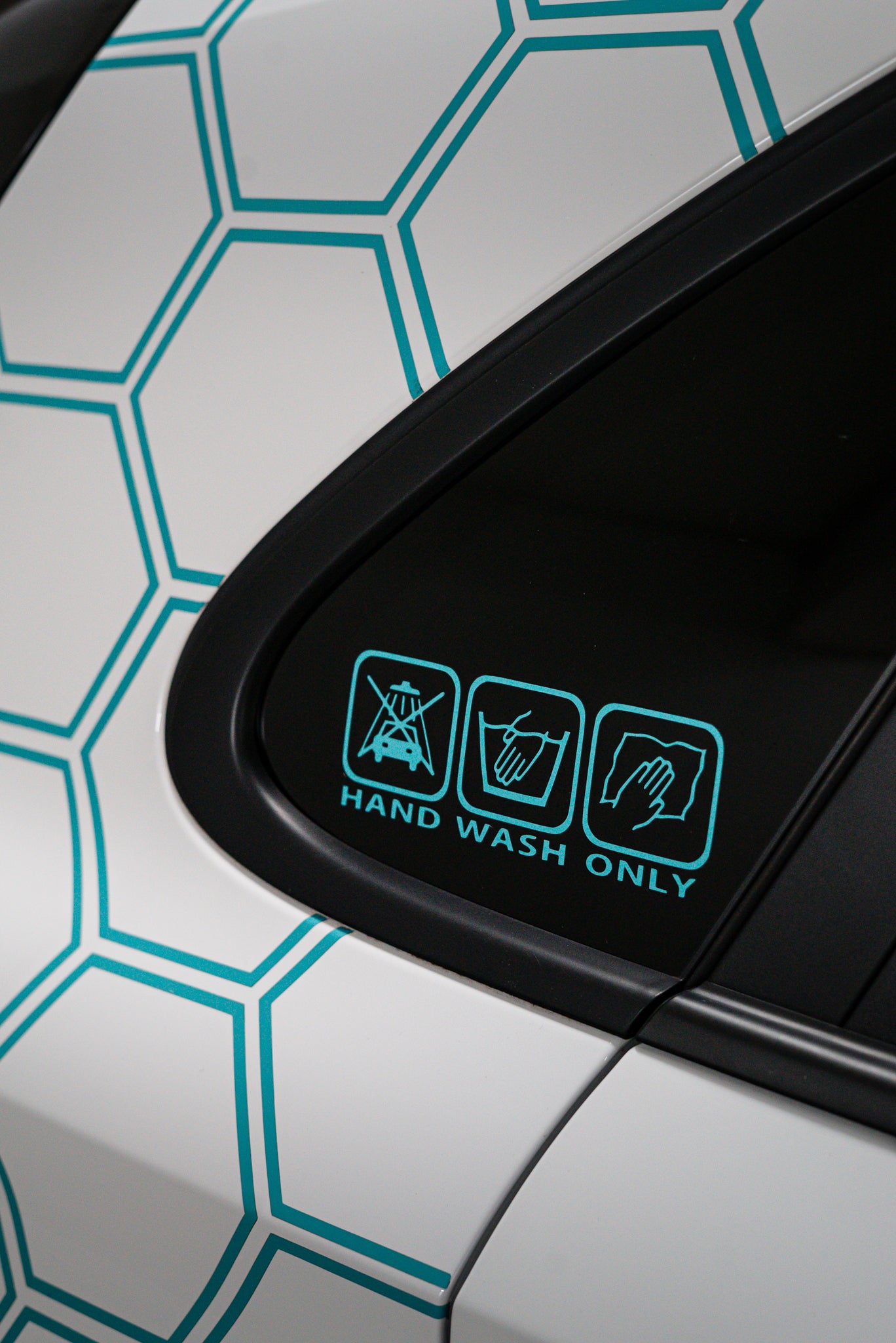 Autoaufkleber "Hand Wash Only" - Matt